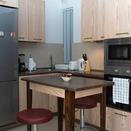 Apartament In Ta' Xbiex 3br- 3 Min Yatch Marina *