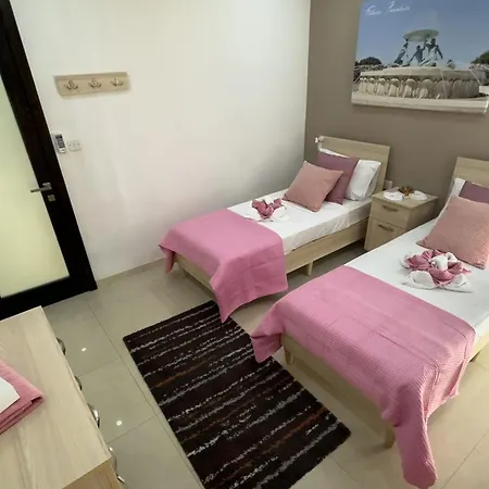 In Ta' Xbiex 3br- 3 Min Yatch Marina *