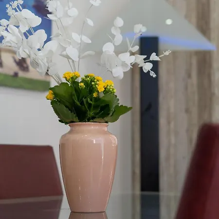 In Ta' Xbiex 3br- 3 Min Yatch Marina Apartament