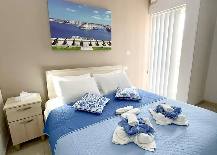 Apartament In Ta' Xbiex 3br- 3 Min Yatch Marina Msida