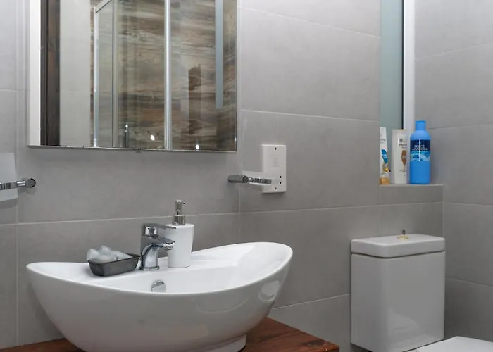 In Ta' Xbiex 3br- 3 Min Yatch Marina *