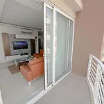 شقة In Ta' Xbiex 3br- 3 Min Yatch Marina *